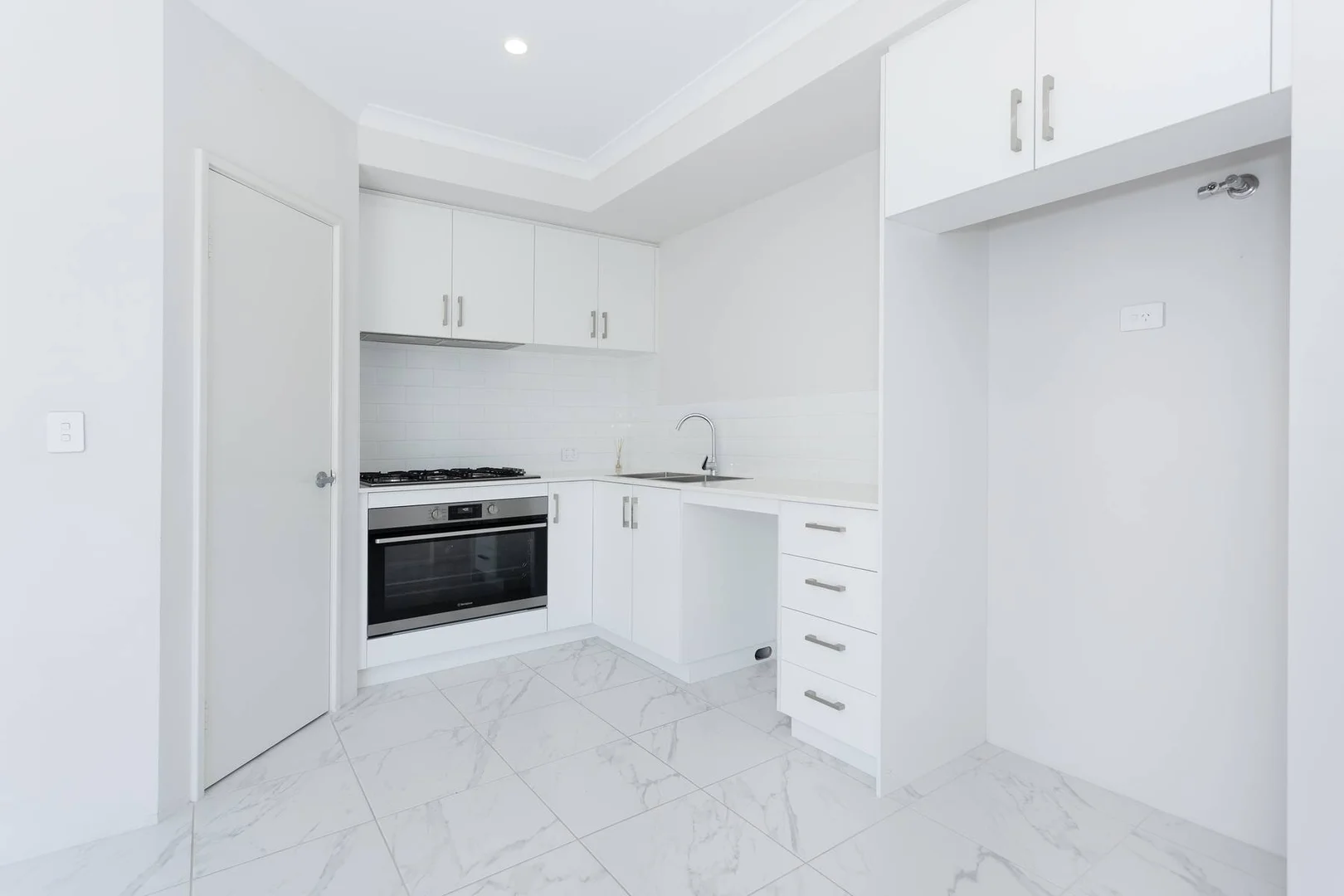 Additional image 6 of A/4 Woodleigh Gardens, Ballajura WA 6066