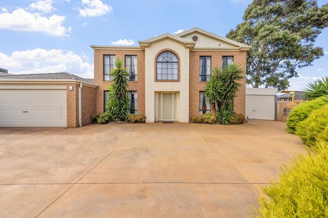 Picture of 2 Collins Street, TAYLORS HILL VIC 3037