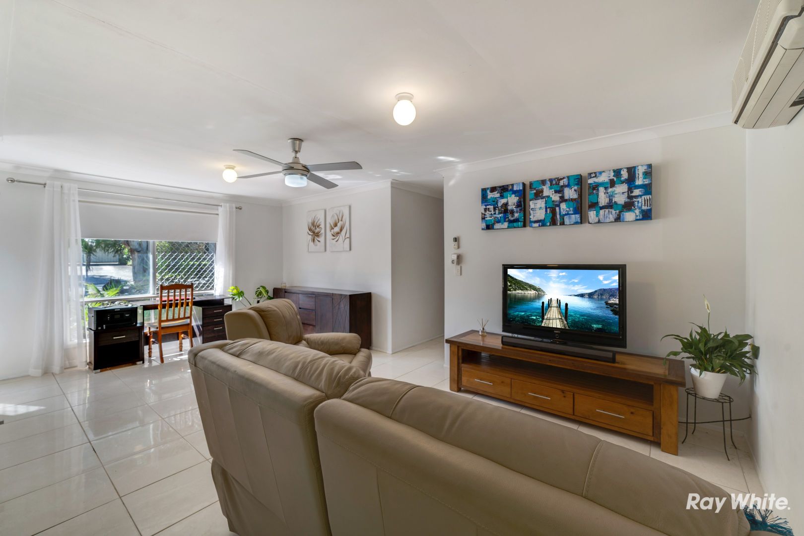 18 Campden Street, Browns Plains QLD 4118, Image 2