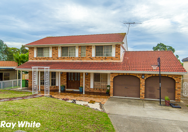 6 Loddon Close, Bossley Park NSW 2176