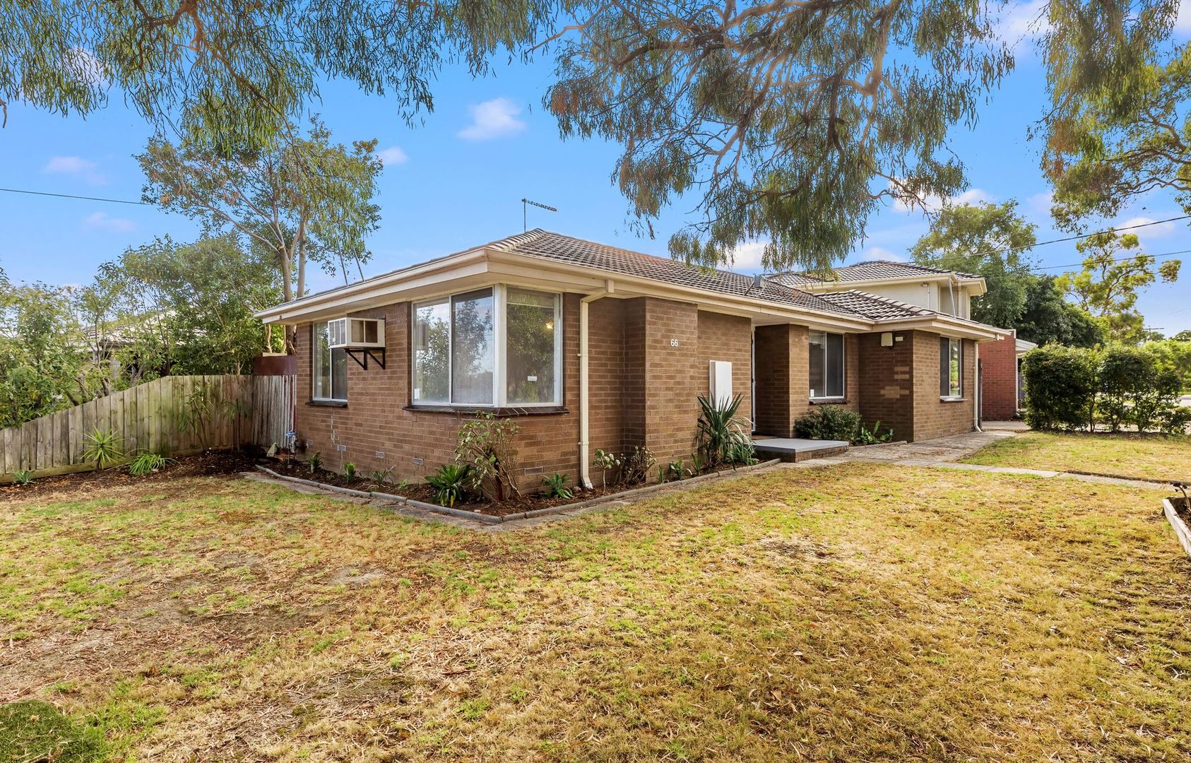 66 Shetland Drive, Wantirna VIC 3152 House For Rent 460 Domain