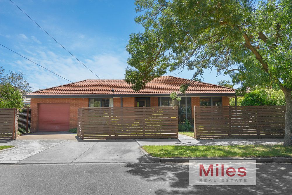 2 Clauscen Street, Heidelberg Heights VIC 3081, Image 0