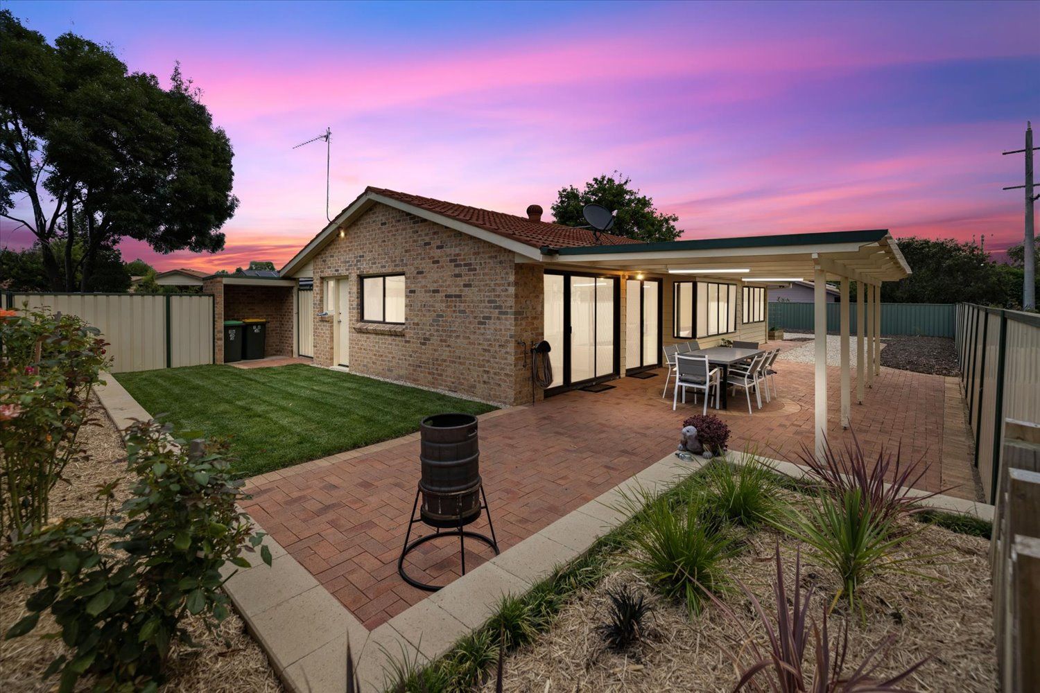 16 Mimosa Close, Isabella Plains ACT 2905, Image 0