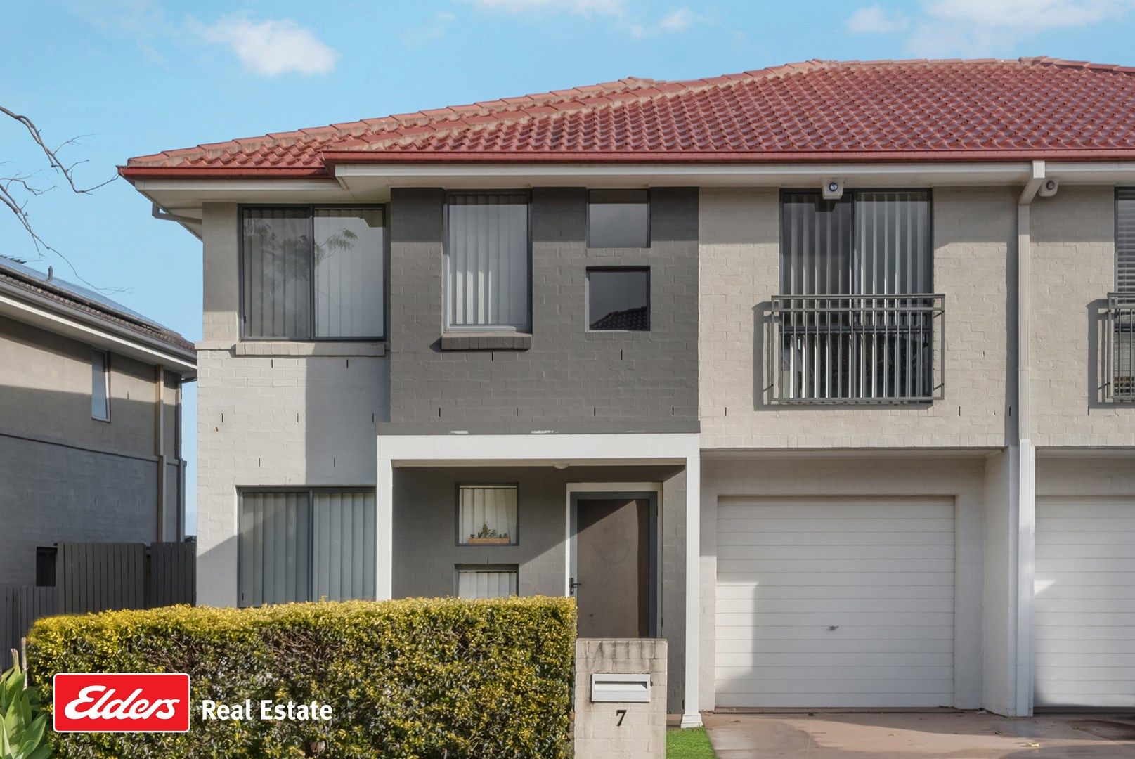 7 Northampton Drive, Glenfield NSW 2167, Image 0