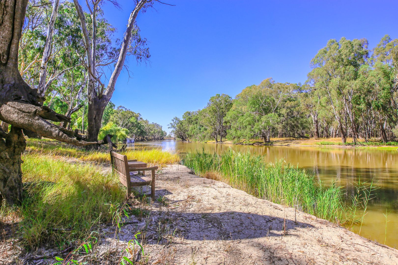 160-168 River Street, Deniliquin NSW 2710, Image 2