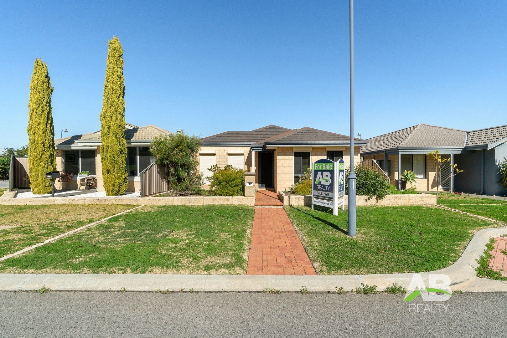 3 bedrooms House in 54 Stockholm Road WANNEROO WA, 6065