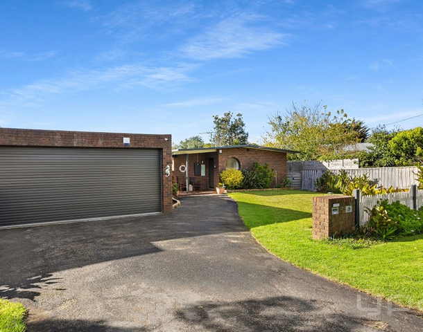 21 Daly Avenue, Rye VIC 3941