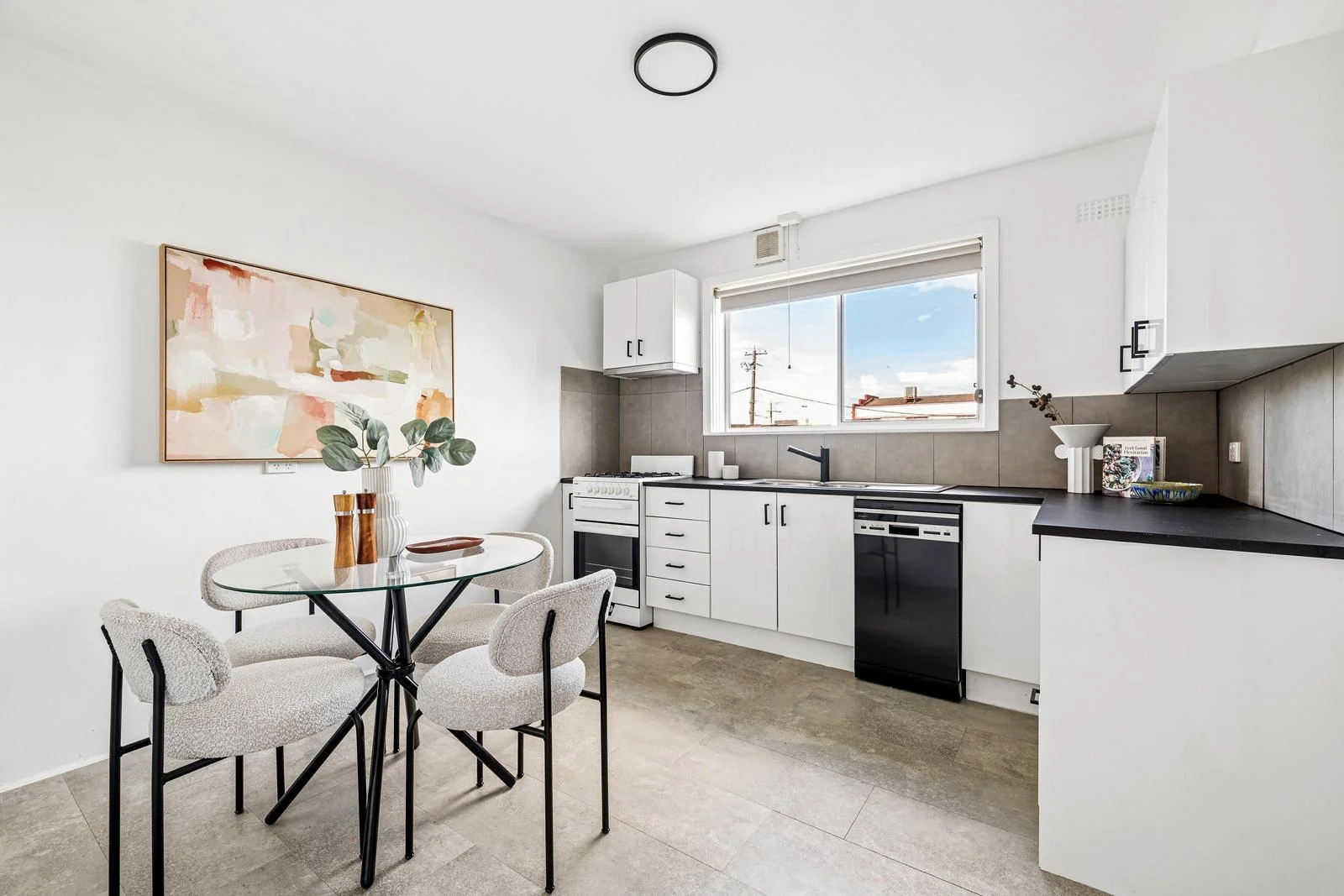 Additional image 5 of 2/833 High Street, Reservoir VIC 3073