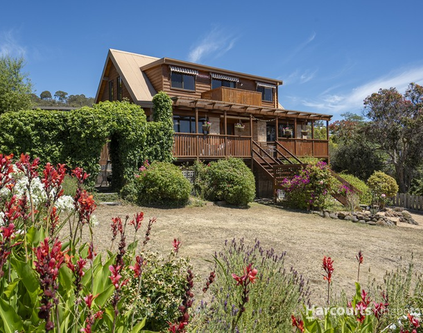 10 Suncoast Drive, Blackmans Bay TAS 7052