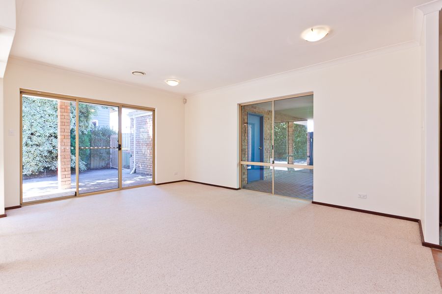 27 Alexander Street, Wembley WA 6014, Image 2