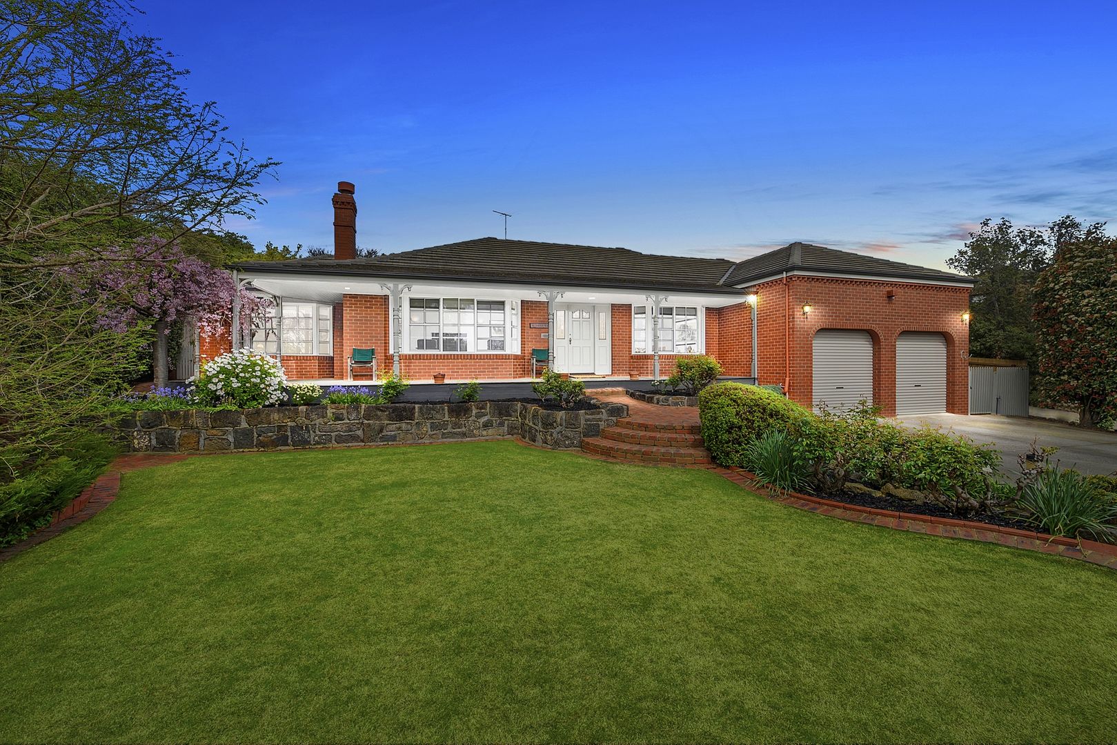 17 Buckley Falls Road, Highton Property History & Address Research