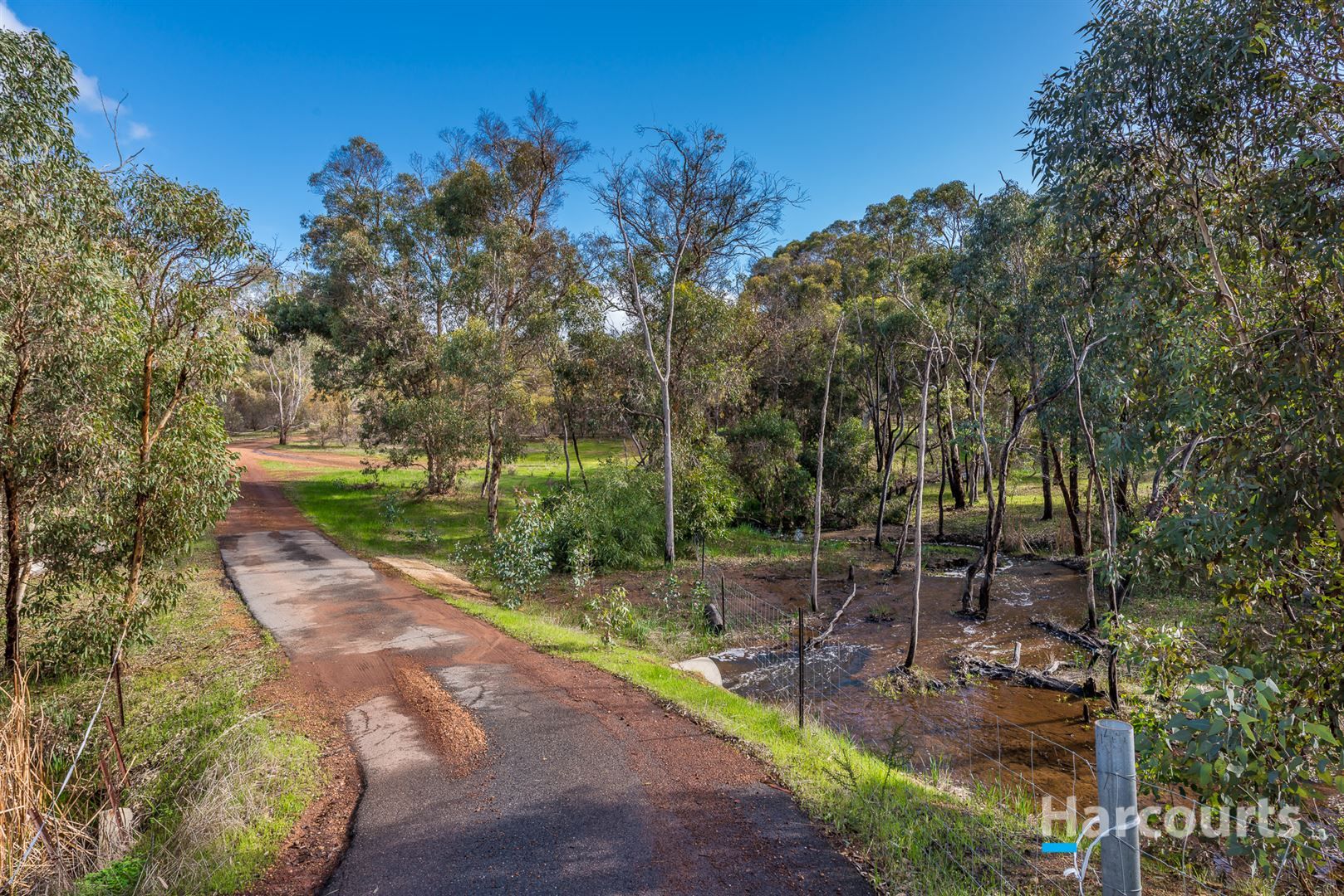 63 Morley Road, Lower Chittering WA 6084, Image 2