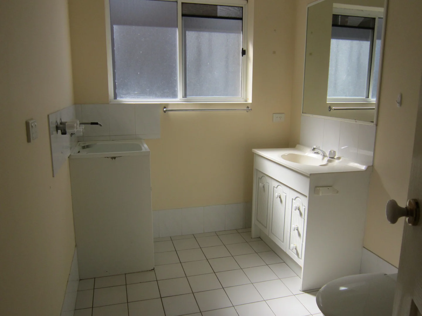 Additional image 7 of 2/237 Cavendish Road, Coorparoo QLD 4151