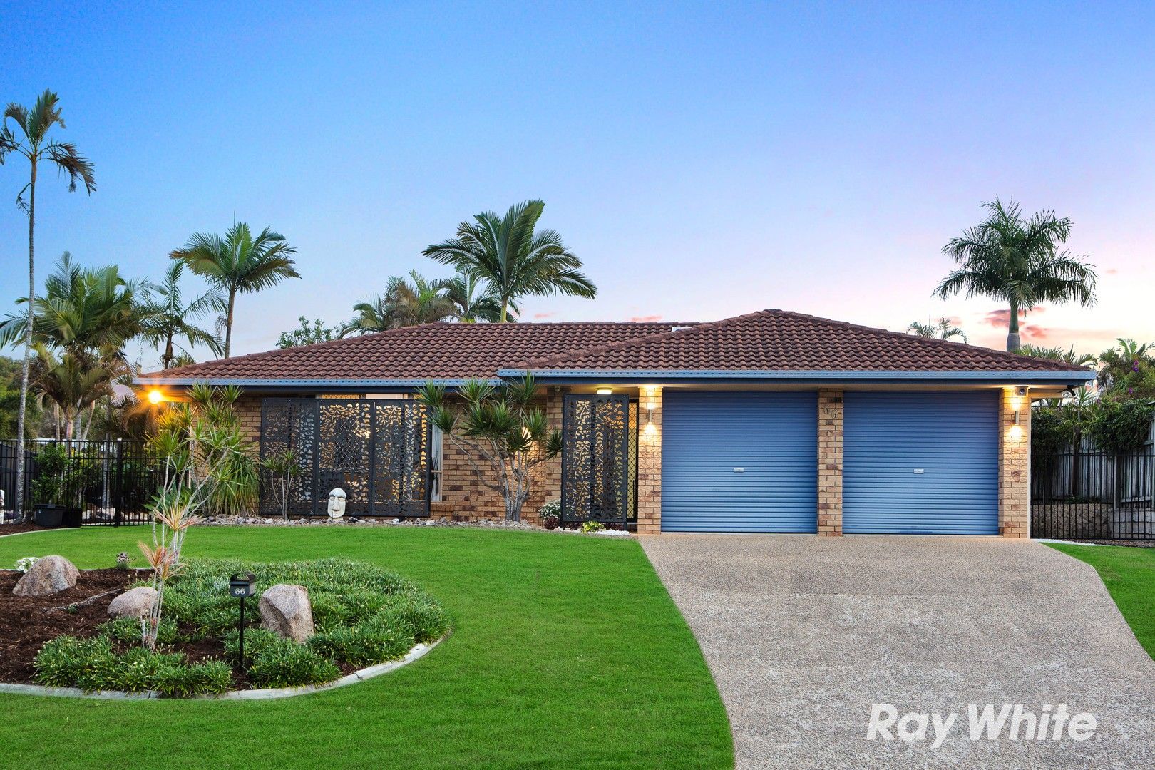 4 bedrooms House in 66 Laurel Oak Drive ALGESTER QLD, 4115