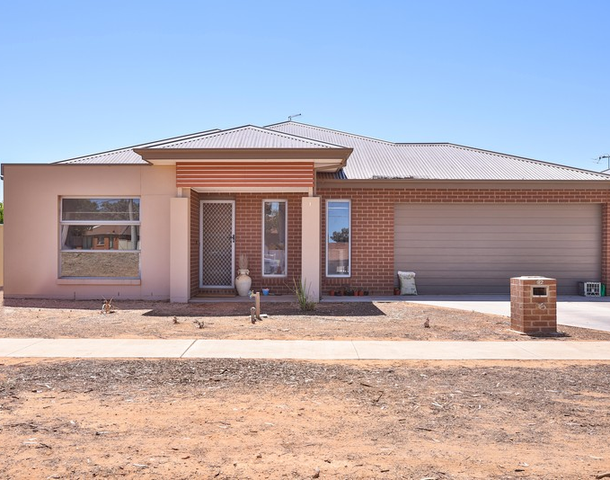 92 Ellswood Crescent, Mildura VIC 3500