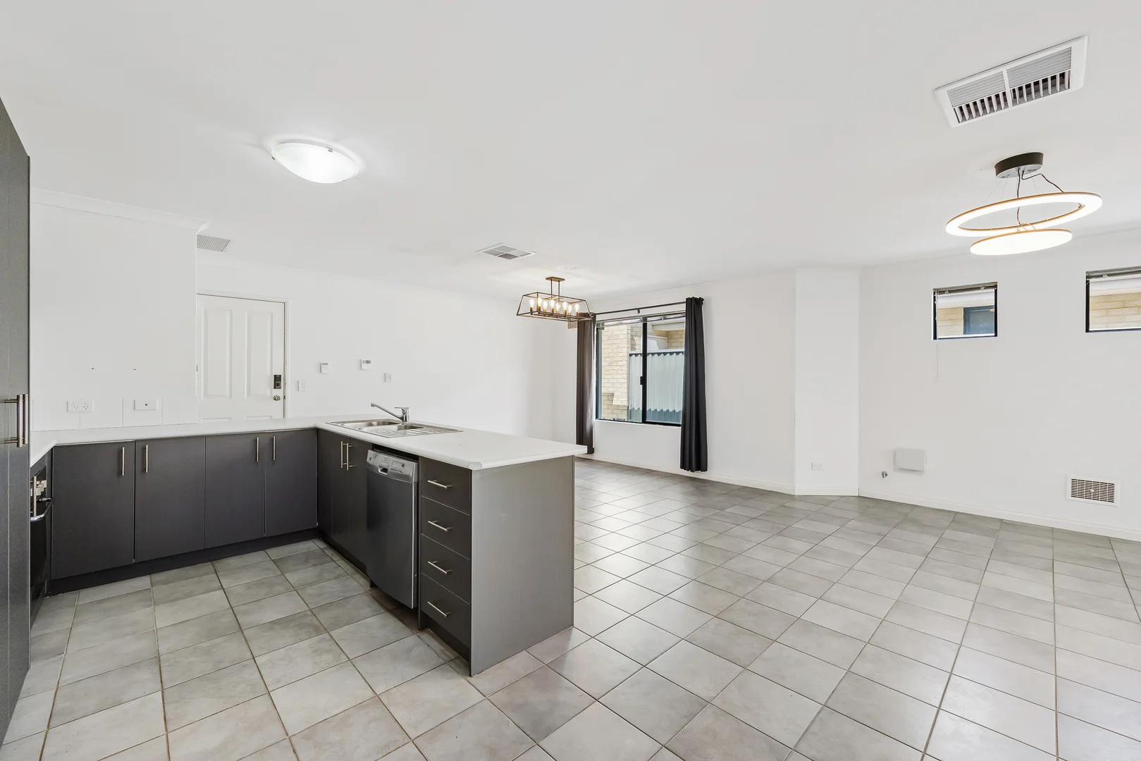 Additional image 10 of 49 Orpington Street, Cloverdale WA 6105