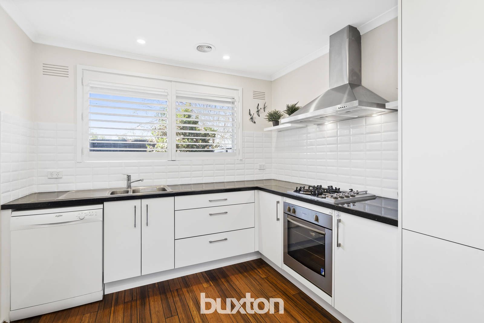 4/15 Dudley Avenue, Hampton East VIC 3188, Image 2