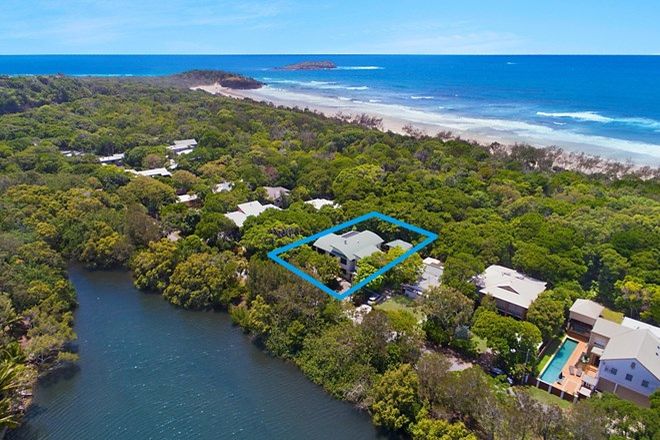 Picture of 30 Lagoon Road, FINGAL HEAD NSW 2487