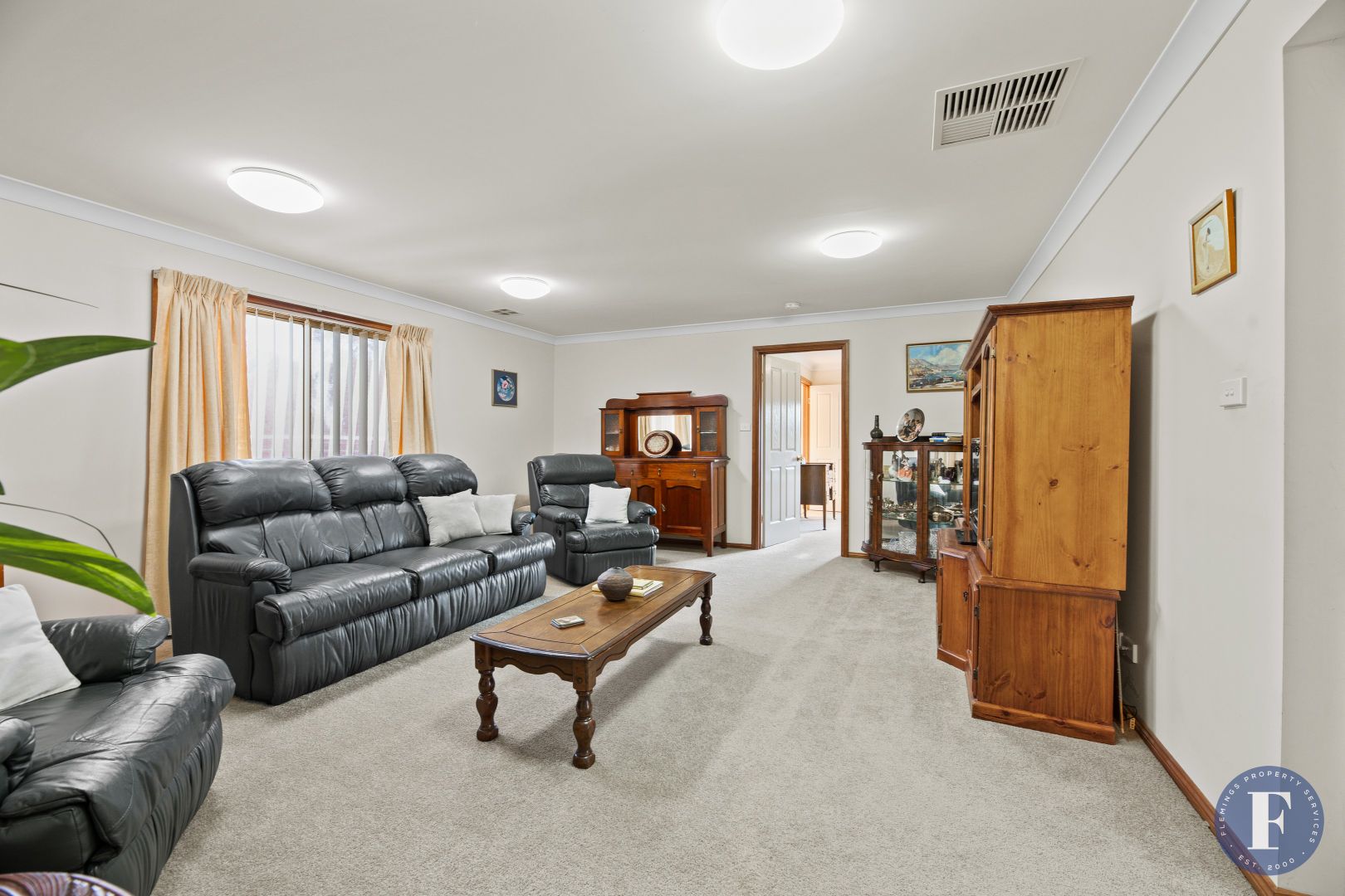 7 Patterson Avenue, Young NSW 2594, Image 2