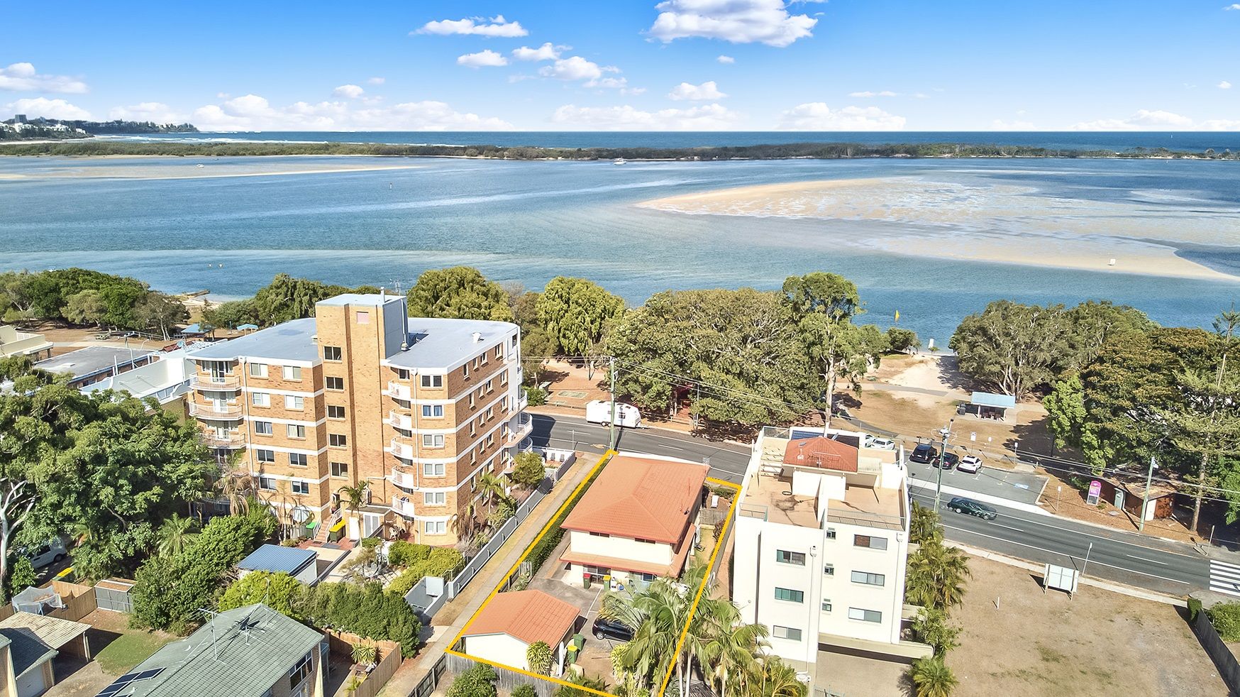 Unit 1 and 2/63 Esplanade, Golden Beach QLD 4551, Image 2