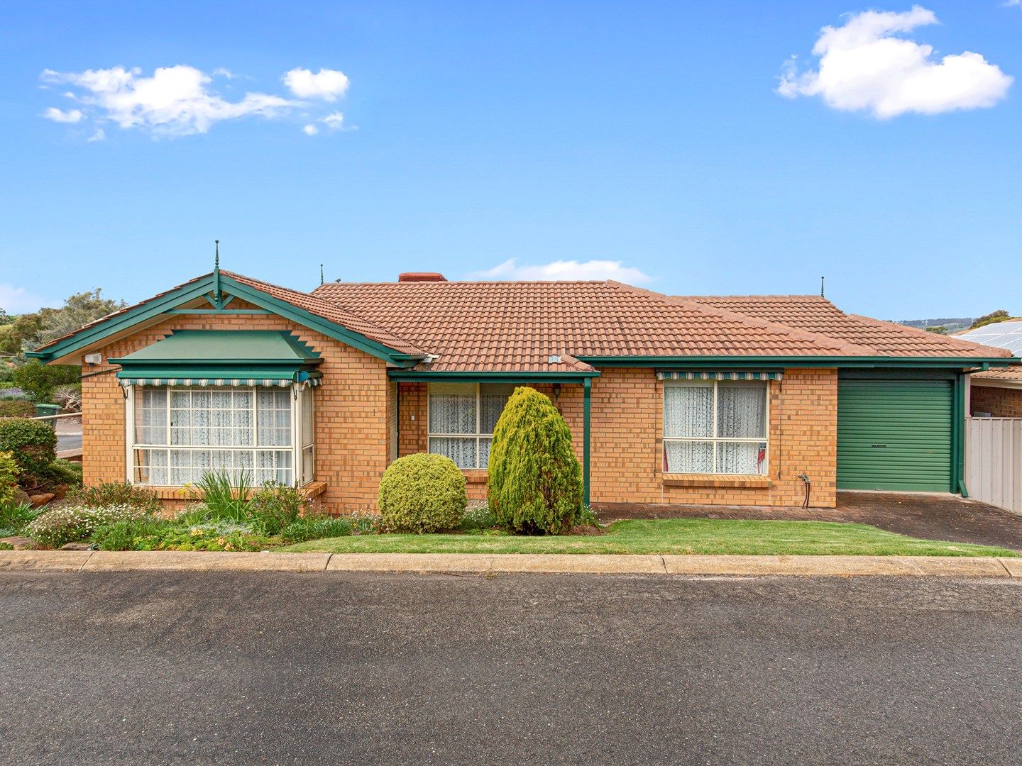 1/10 Leonore Close, Reynella East SA 5161, Image 0