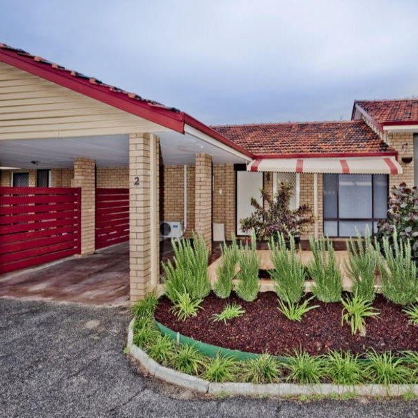 2 bedrooms Villa in 2/215 Royal Street YOKINE WA, 6060