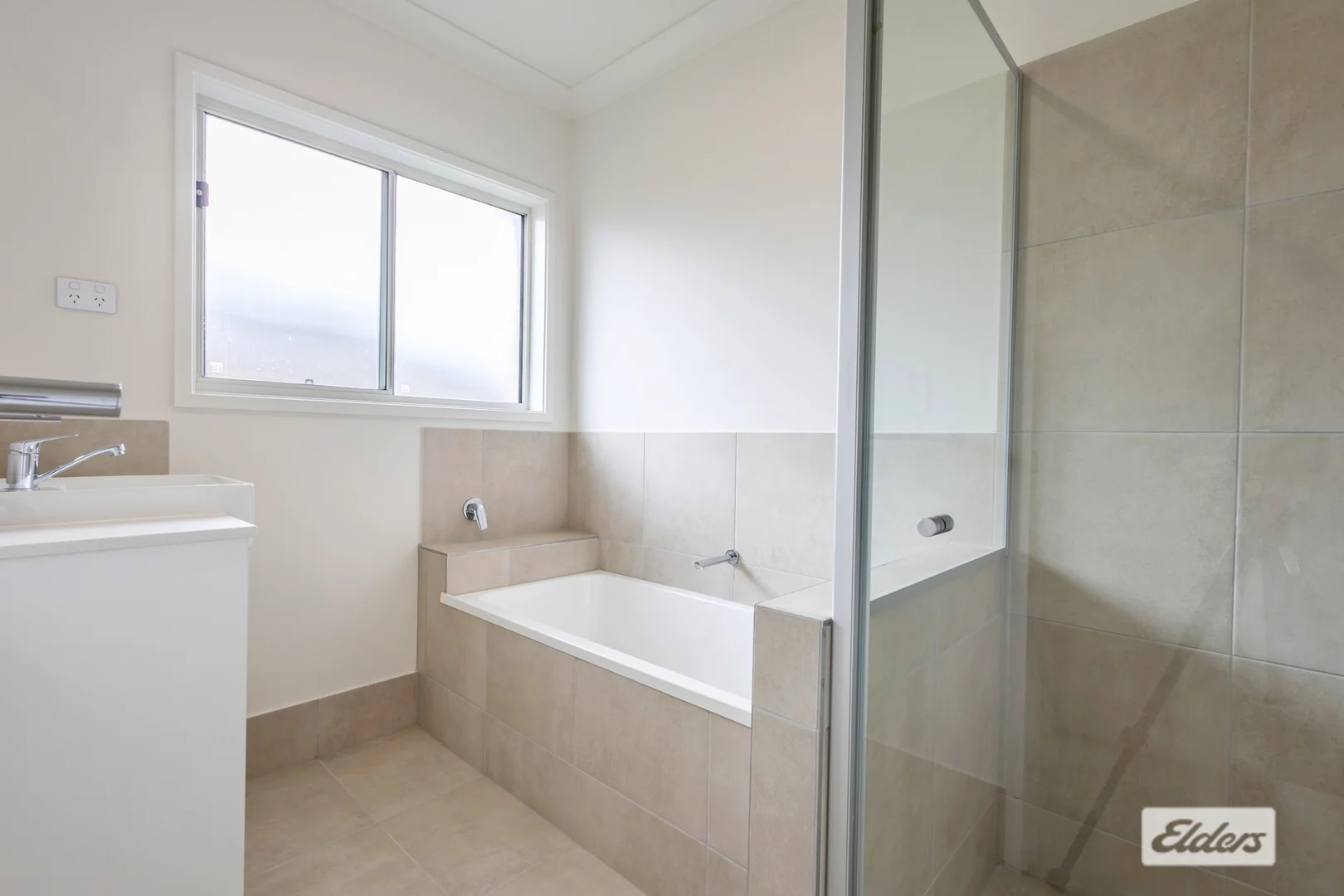 Additional image 13 of 3 Darling Circuit, Plainland QLD 4341