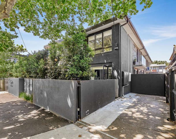 3/37 Foam Street, Elwood VIC 3184