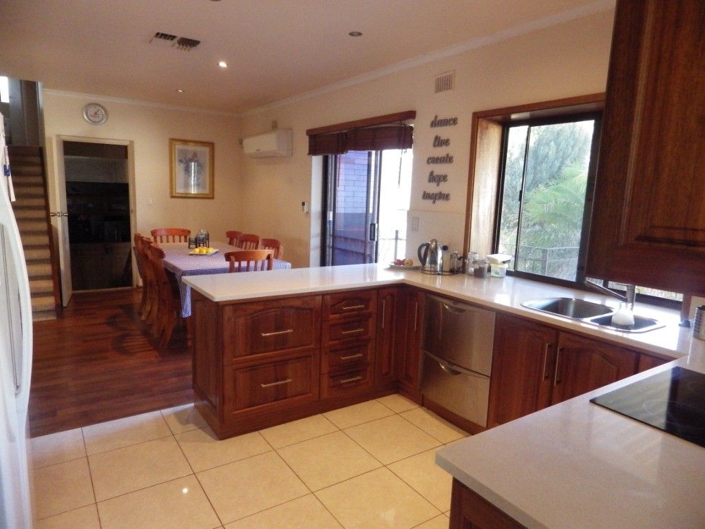 42 NORRIE AVENUE, Whyalla Playford SA 5600, Image 2
