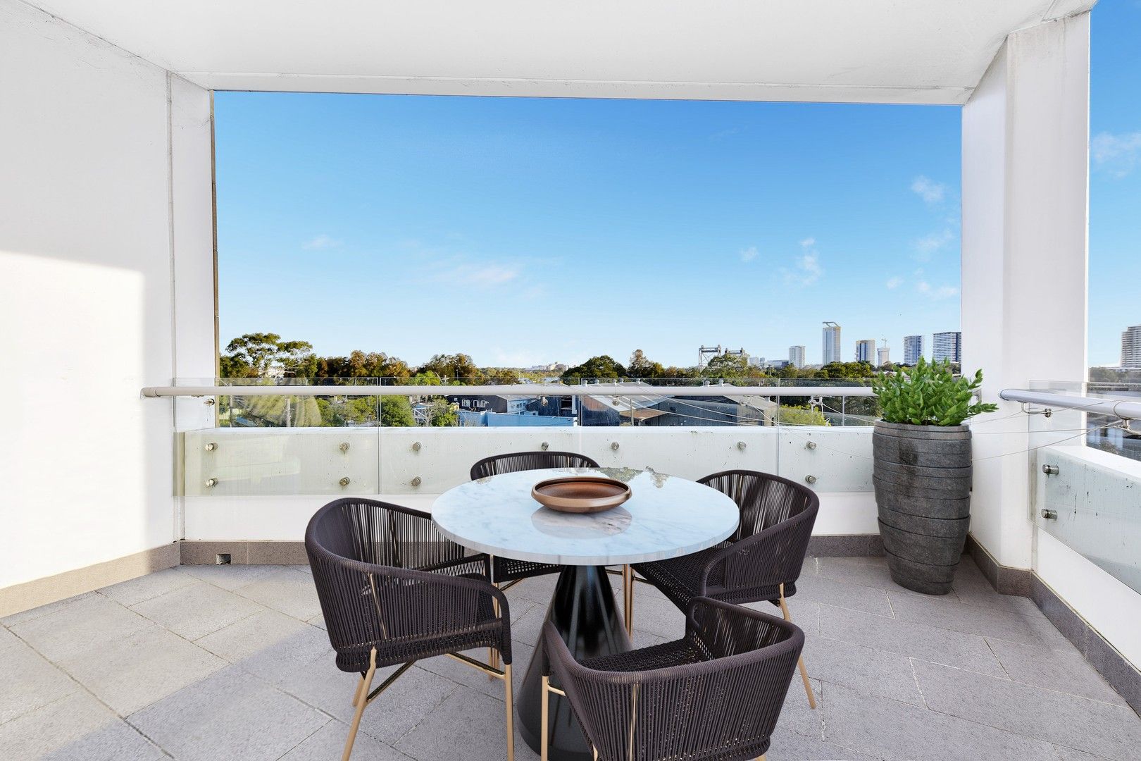 2 bedrooms Apartment / Unit / Flat in 302/31 Porter Street RYDE NSW, 2112