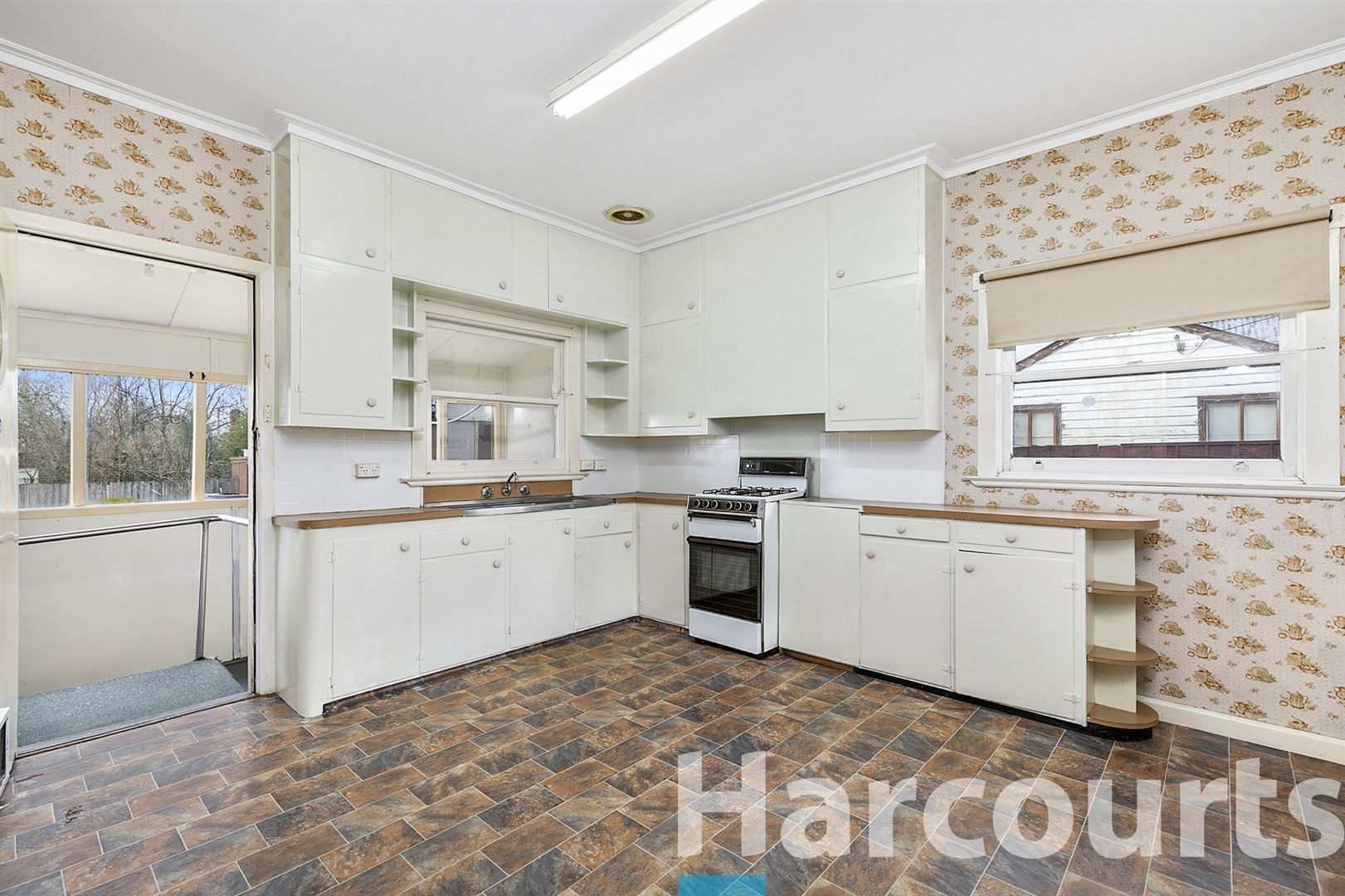 18 Prefect Street, Wendouree VIC 3355, Image 2