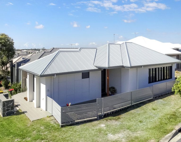 29 Rawlins Crescent, North Lakes QLD 4509