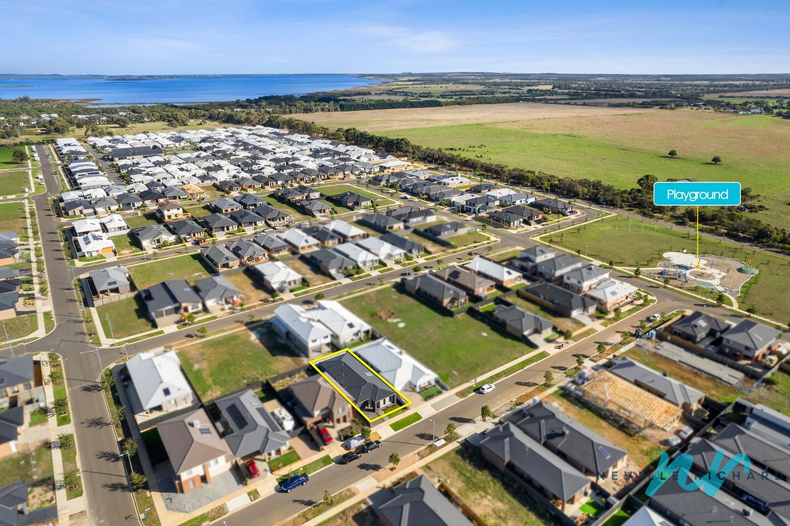 7 Devenish Way, St Leonards VIC 3223 Domain