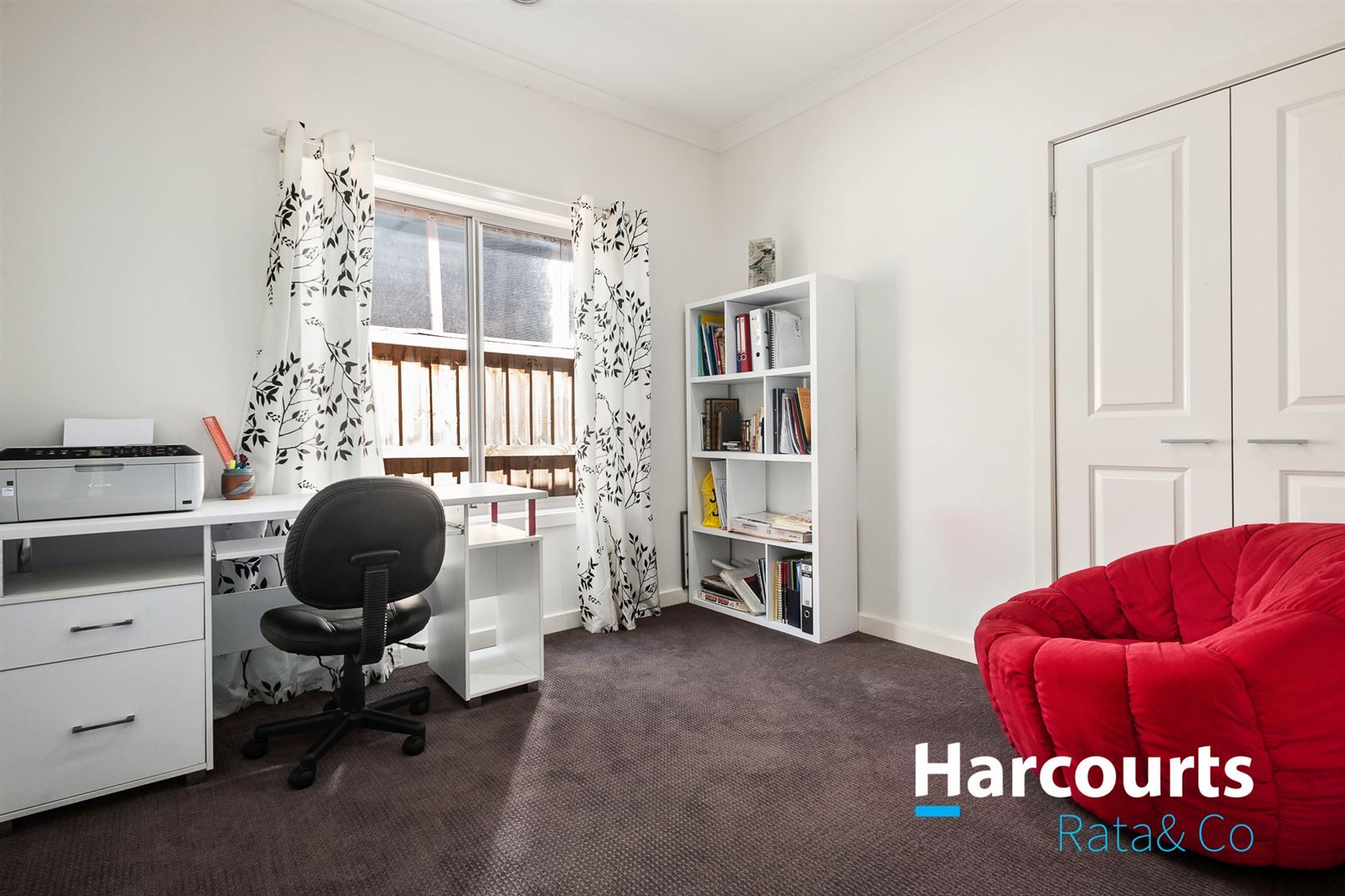 24 Ambrosia Close, Epping VIC 3076, Image 2