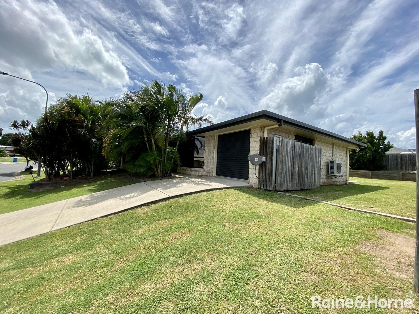 9 Lilian Avenue, Eimeo QLD 4740, Image 0