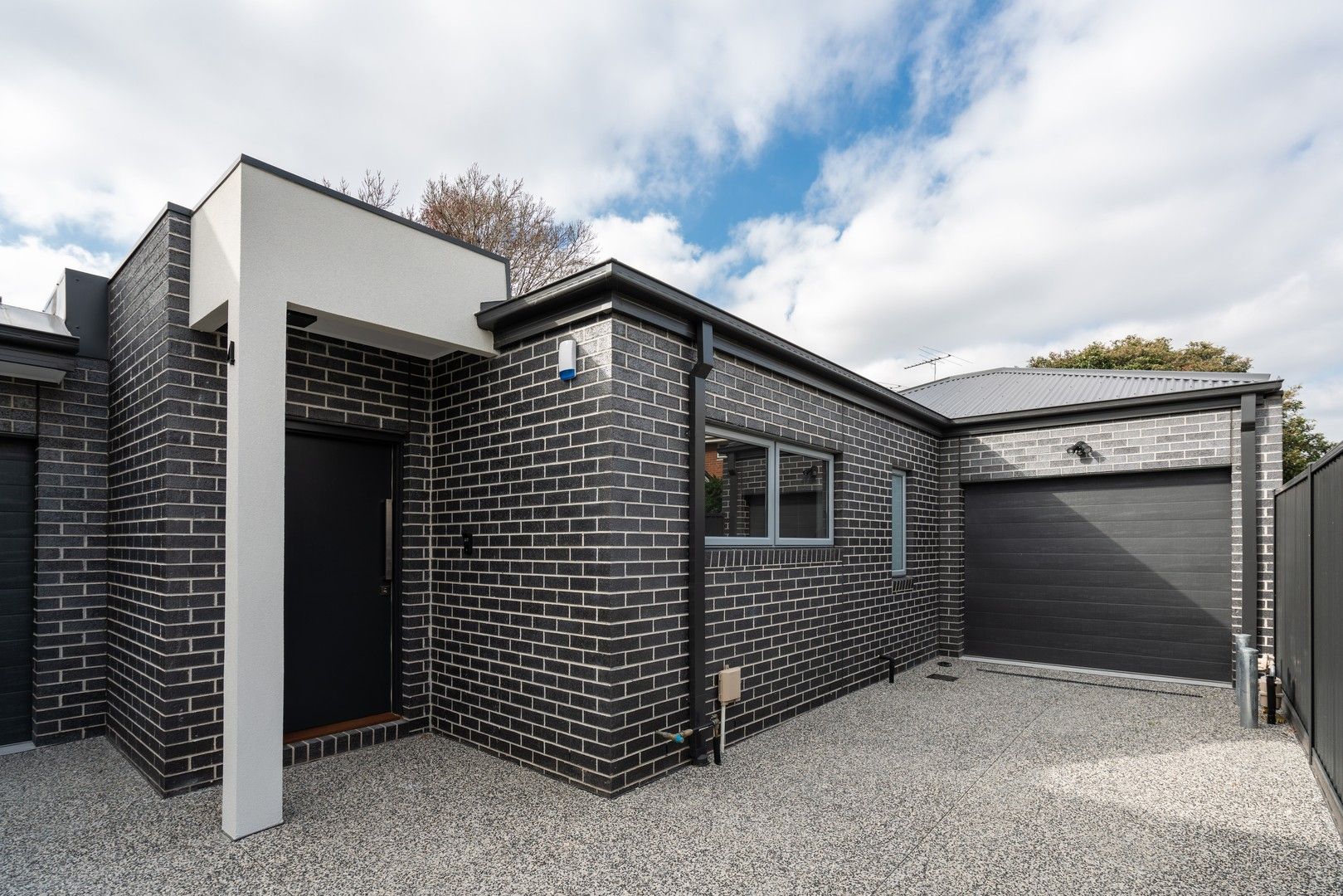 4/5 Nolan Avenue, Brooklyn VIC 3012, Image 0