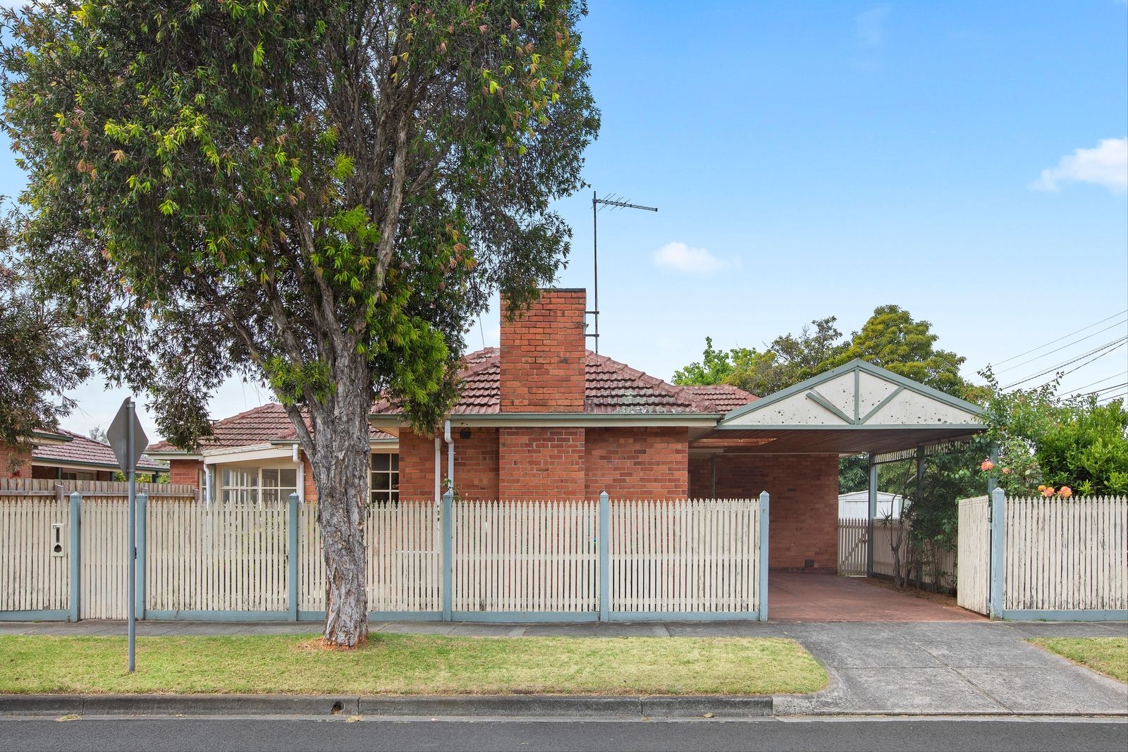 17 Dane Road, Hampton East VIC 3188, Image 0