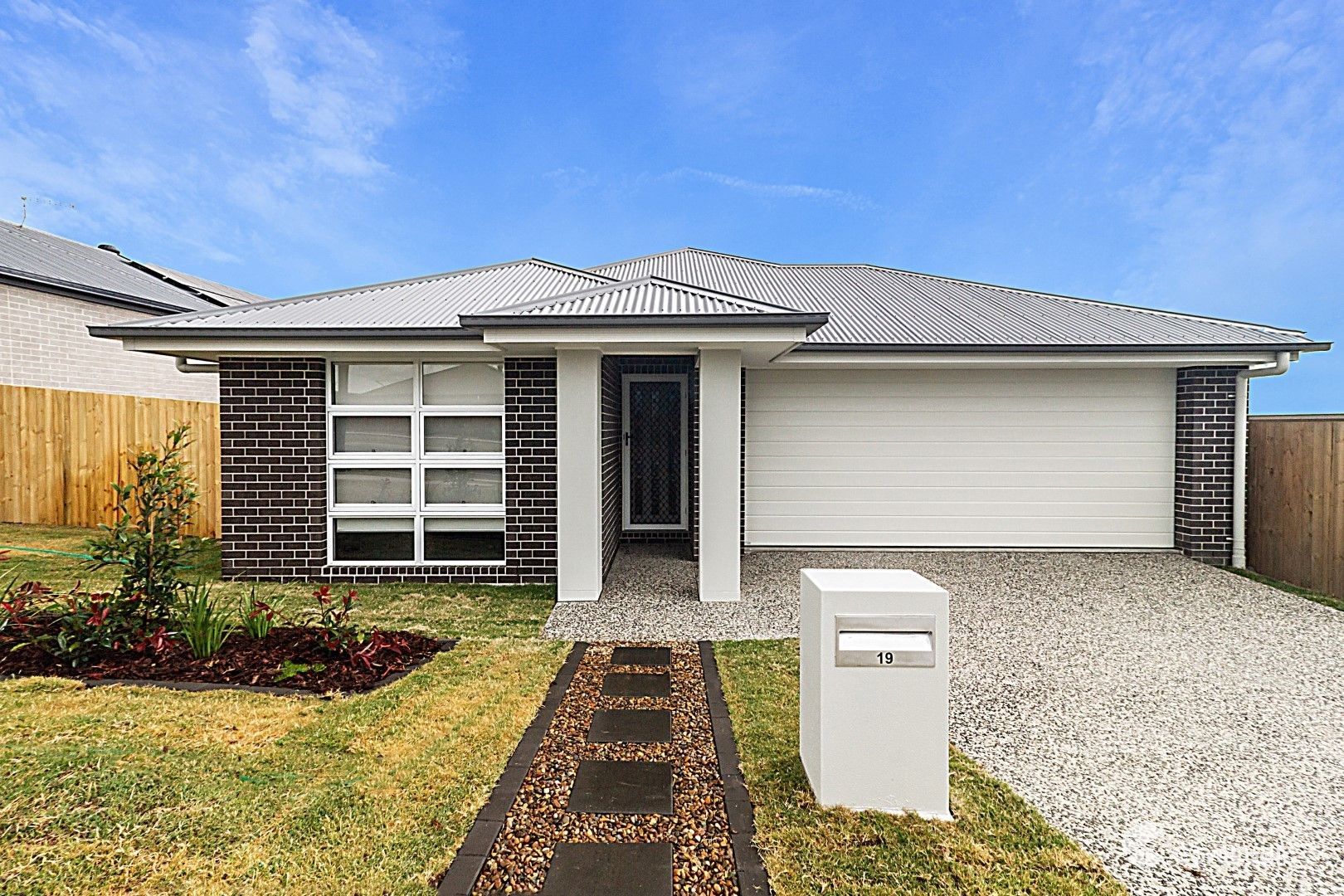 4 bedrooms House in 19 Gateway Drive FLAGSTONE QLD, 4280