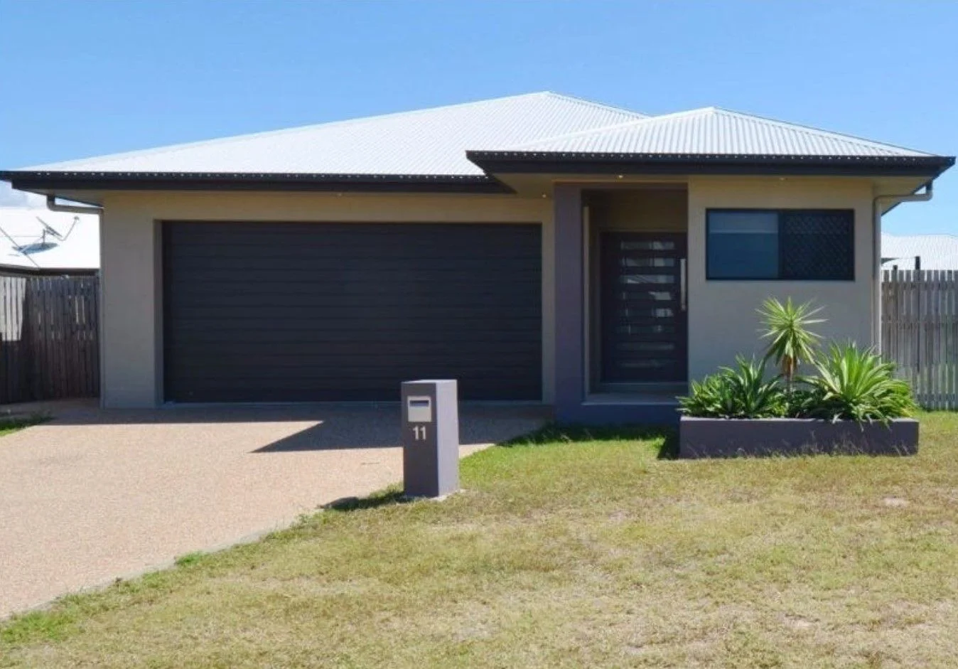 11 Brooke Lane, Burdell QLD 4818