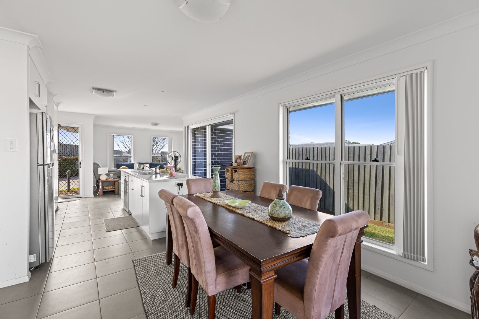 Unit 1/23 Furness Court, Kearneys Spring QLD 4350, Image 1