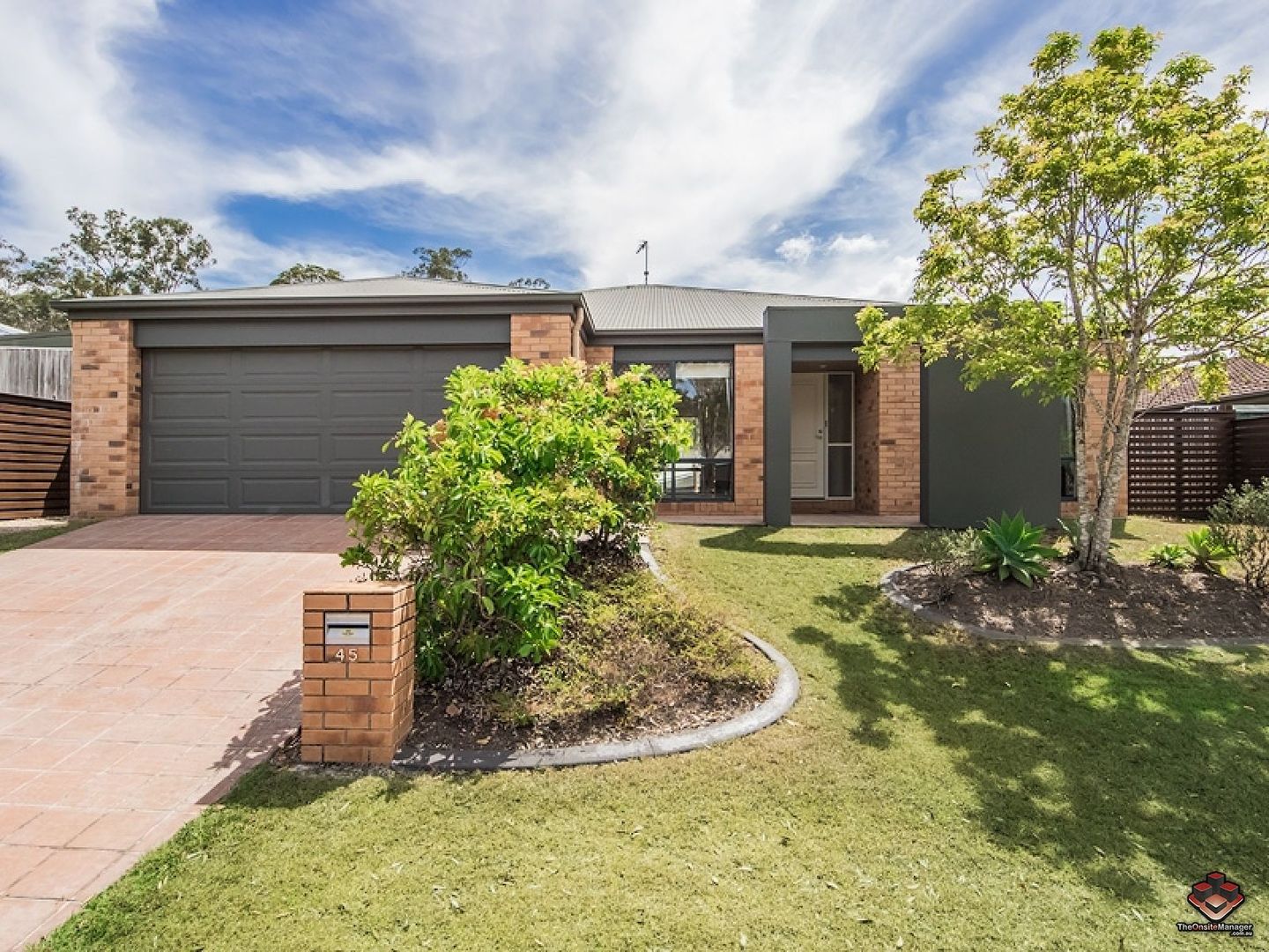 45 Cobb And Co Drive, Oxenford Property History & Address Research