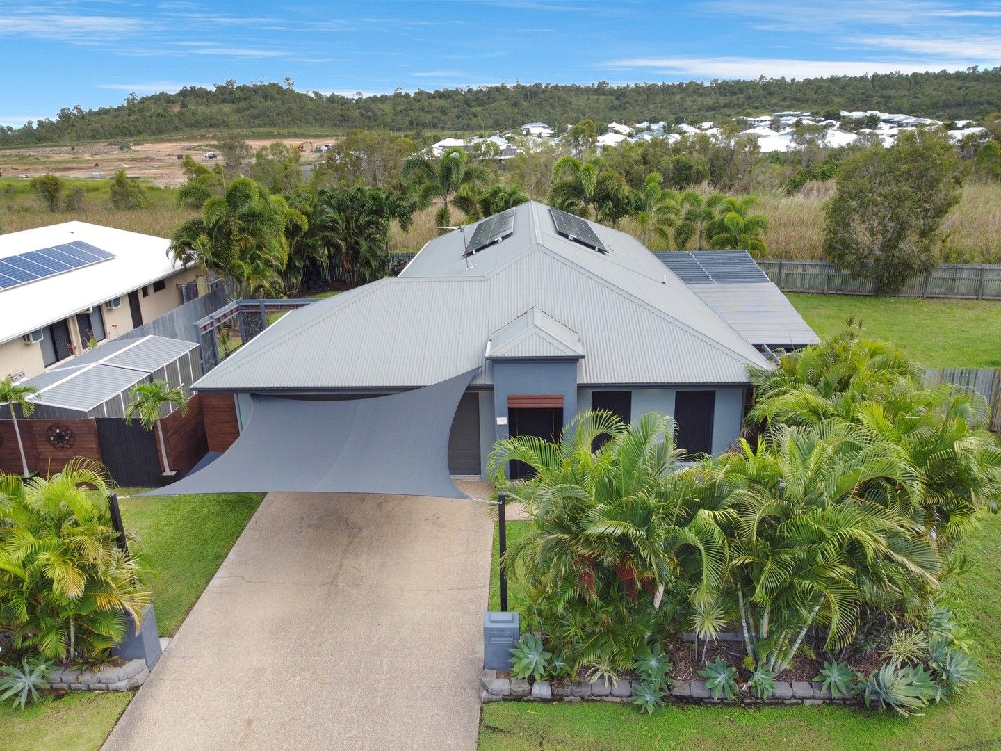 19 Mariala Court, Bushland Beach QLD 4818, Image 0