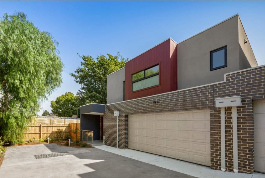 3 bedrooms Townhouse in 4/137 Blackburn Road DONCASTER EAST VIC, 3109