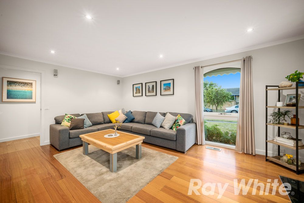 1 Helene Court, Boronia VIC 3155, Image 2