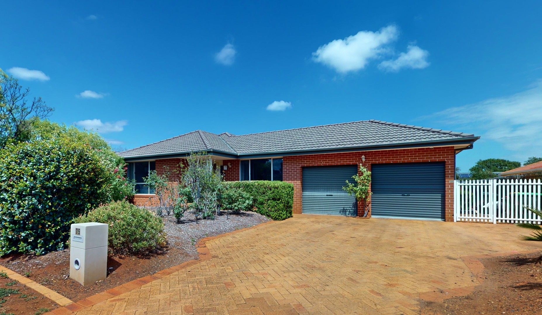 75 Websdale Drive, Dubbo NSW 2830, Image 0