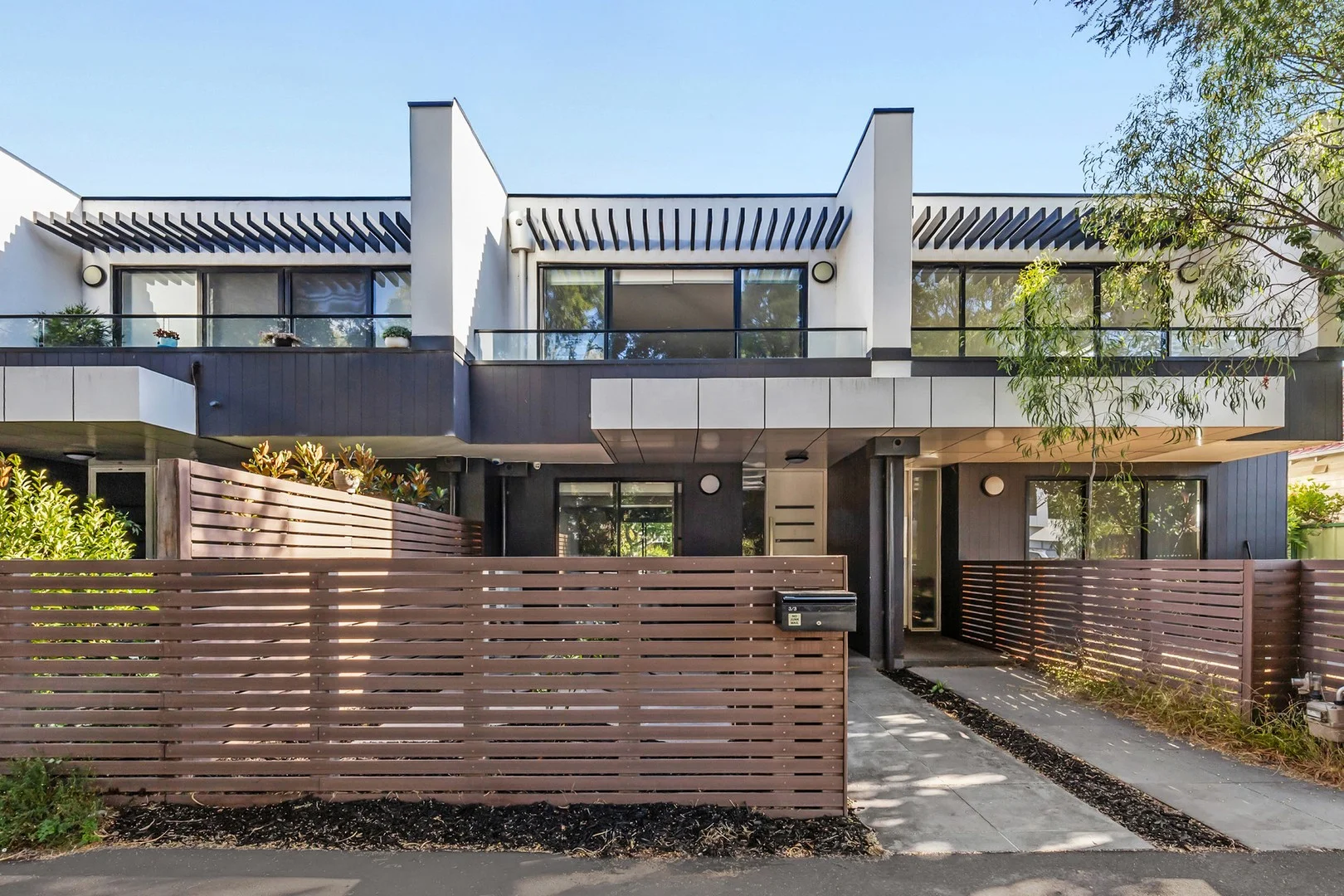 3/3 Marco Polo St, Essendon VIC 3040