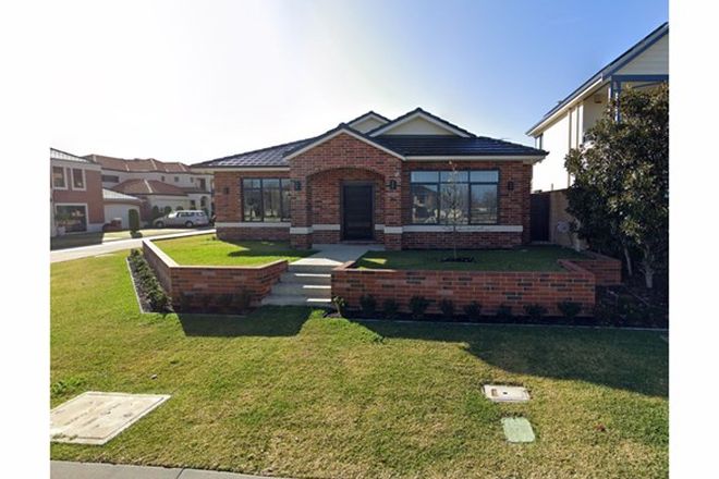 Picture of 7 Kenneally Circuit, SALTER POINT WA 6152