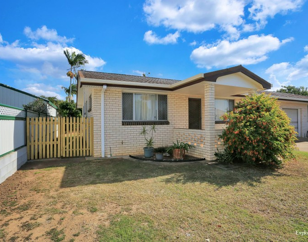 1/9 Avenell Street, Avenell Heights QLD 4670