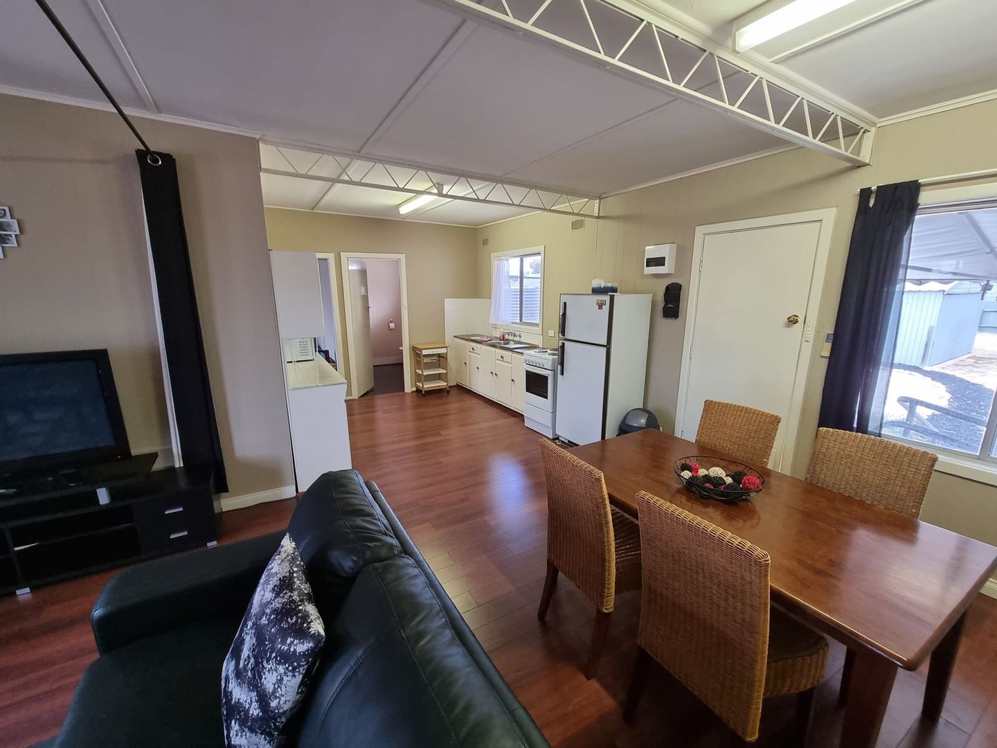 25 Gouge St, Morgan SA 5320, Image 2