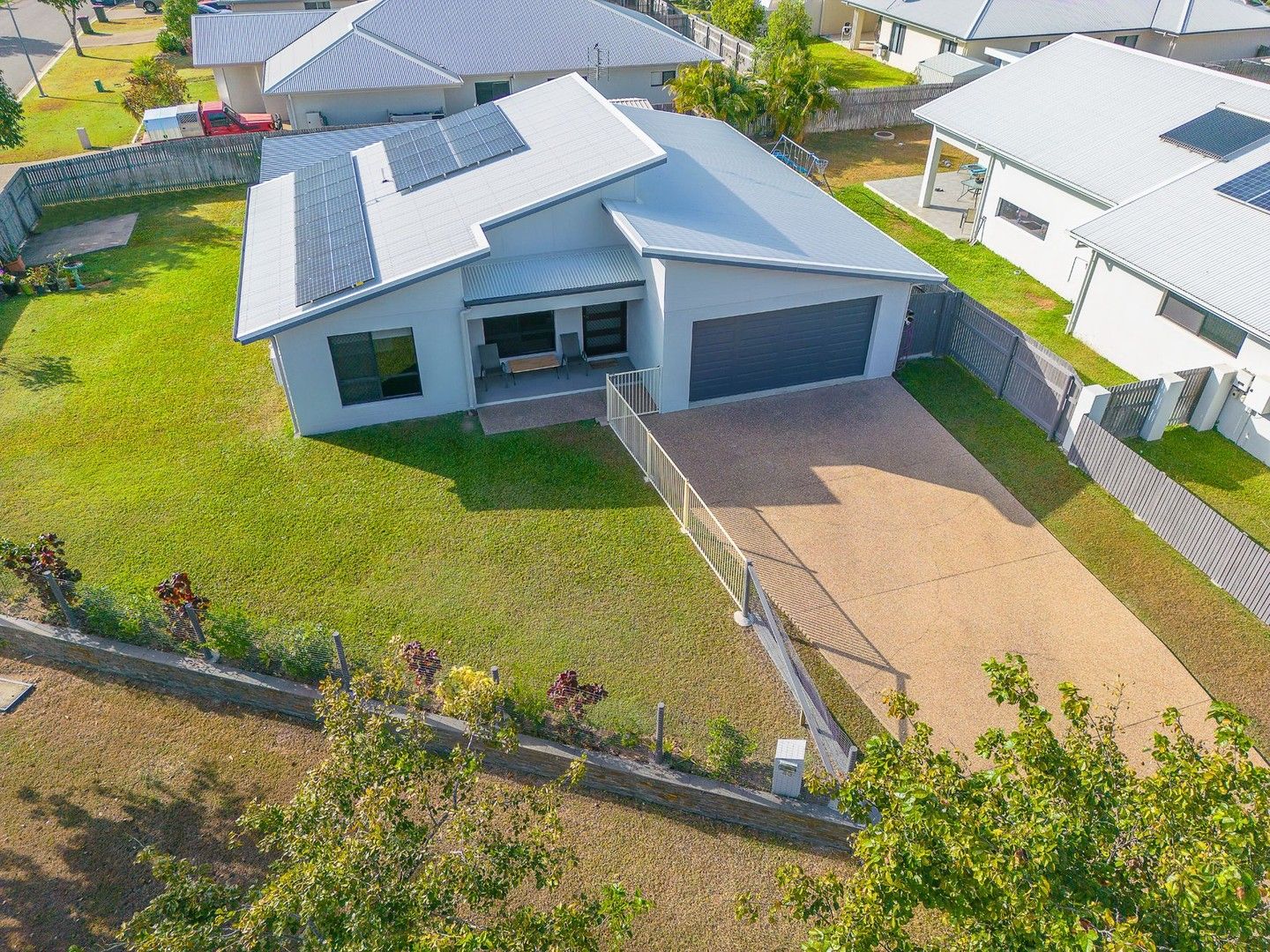 43 Sanctum Boulevard, Mount Low QLD 4818, Image 0